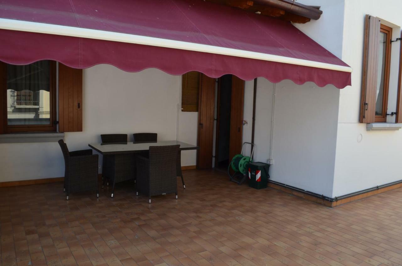 Wake Surf House Bed & Breakfast ซุลซาโน ภายนอก รูปภาพ