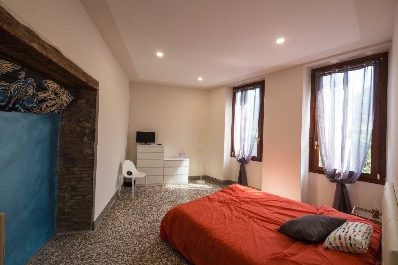 Wake Surf House Bed & Breakfast ซุลซาโน ภายนอก รูปภาพ